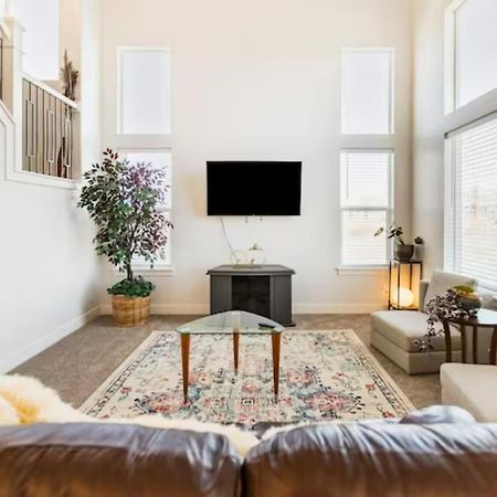 Brand New 3-Beds Stylish Entire House At Lehi 빌라 외부 사진