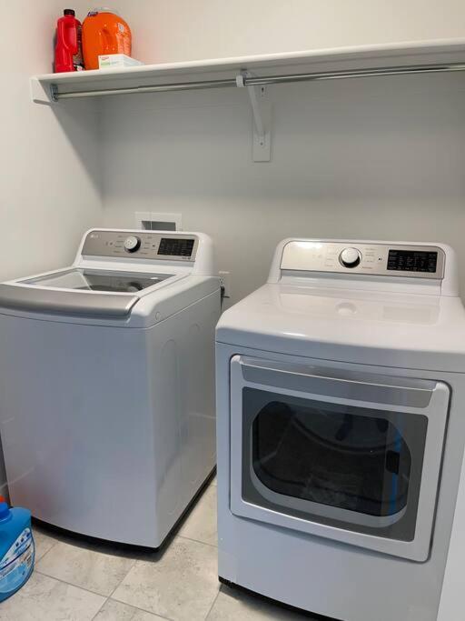Brand New 3-Beds Stylish Entire House At Lehi 빌라 외부 사진